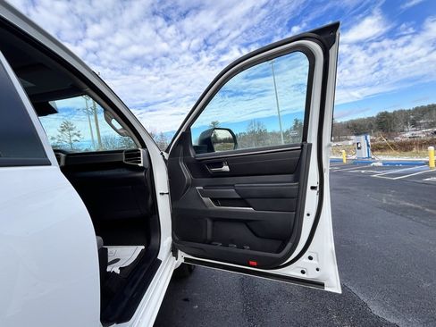 Used 2024 Toyota Tundra SR5 image 19