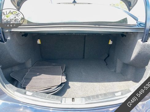 Used 2020 Ford Fusion SE FWD image 4
