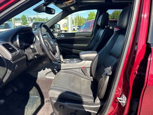 Used 2018 Jeep Grand Cherokee High Altitude AWD/4WD image 14