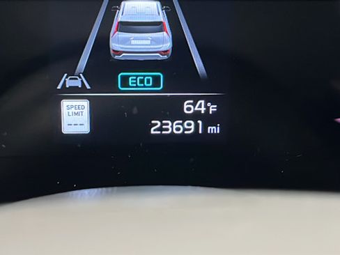 Used 2024 Kia Niro EX Touring FWD image 32