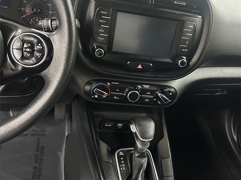Used 2020 Kia Soul S image 16