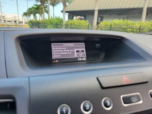 Used 2012 Honda CR-V EX-L image 23