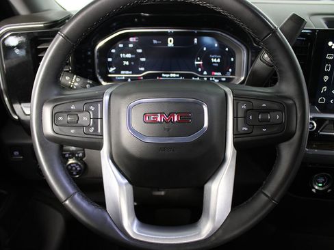 Used 2024 GMC Sierra 1500 Elevation image 5