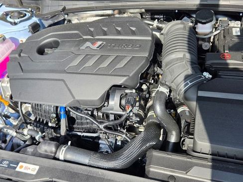 New 2026 Hyundai Elantra N FWD image 5