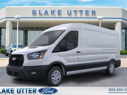 New 2025 Ford Transit 250 148 Medium Roof w/ Load Area Protection Package