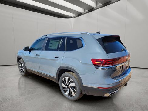 New 2026 Volkswagen Atlas SEL AWD/4WD image 2