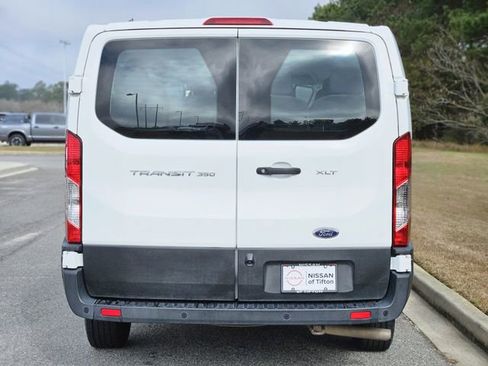 Used 2022 Ford Transit 350 XLT image 5