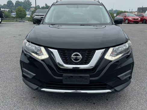 Used 2018 Nissan Rogue SV w/ Sun & Sound Touring Package AWD/4WD image 13