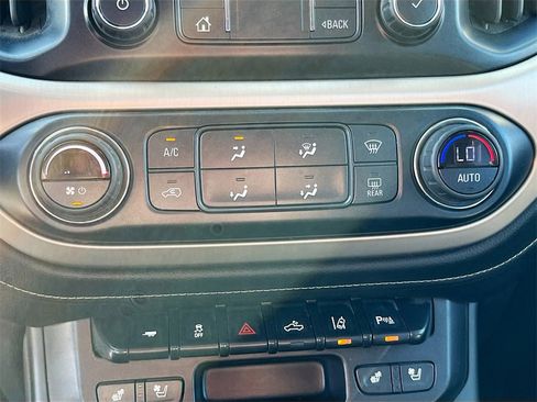 Used 2021 GMC Canyon Denali image 16