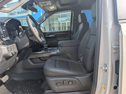 New 2026 Chevrolet Silverado 1500 RST w/ Convenience Package II AWD/4WD image 15