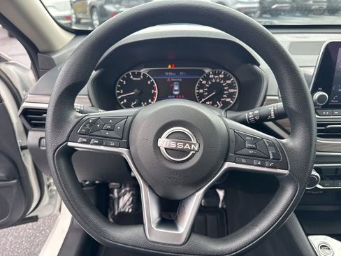 Certified 2024 Nissan Altima 2.5 SV image 24