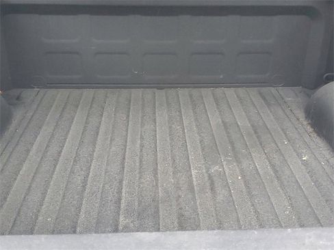 Used 2016 RAM 1500 Laramie w/ Convenience Group image 9