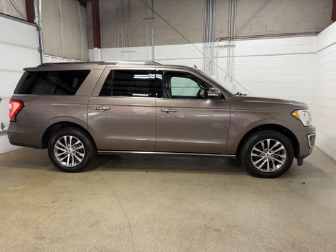 Used 2018 Ford Expedition Max Limited AWD/4WD image 7