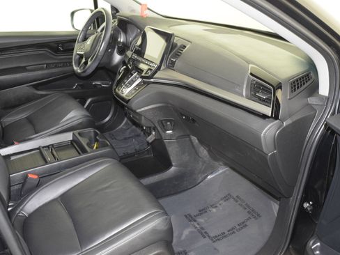 Certified 2023 Honda Odyssey Touring image 36