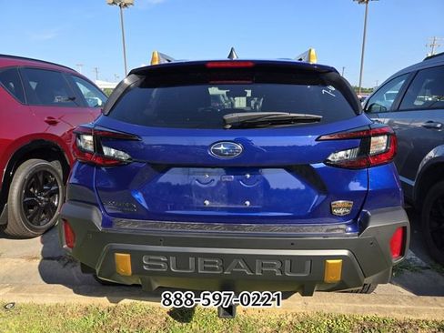 Used 2024 Subaru Crosstrek 2.5i Wilderness w/ Crosstrek Mirror Package AWD/4WD image 5
