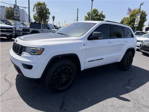 Used 2020 Jeep Grand Cherokee Trailhawk w/ Interior Metal Package image 60