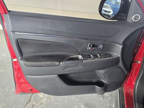 Used 2020 Mitsubishi Outlander Sport GT image 15