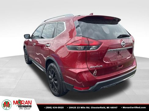 Used 2019 Nissan Rogue FWD image 2