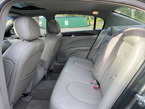 Used 2007 Buick Lucerne CXL w/ Luxury Package FWD image 15