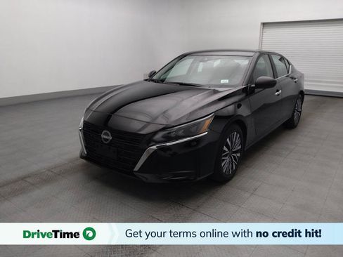 Used 2025 Nissan Altima 2.5 SV FWD image 1