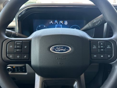 New 2026 Ford F250 XLT w/ XLT Premium Package AWD/4WD image 22