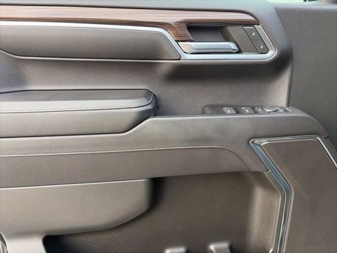 Used 2023 Chevrolet Silverado 1500 RST image 17