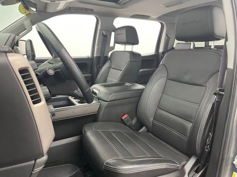Used 2017 GMC Sierra 1500 Denali w/ Denali Ultimate Package AWD/4WD image 17