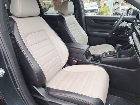 Used 2023 Honda CR-V Sport Touring image 10