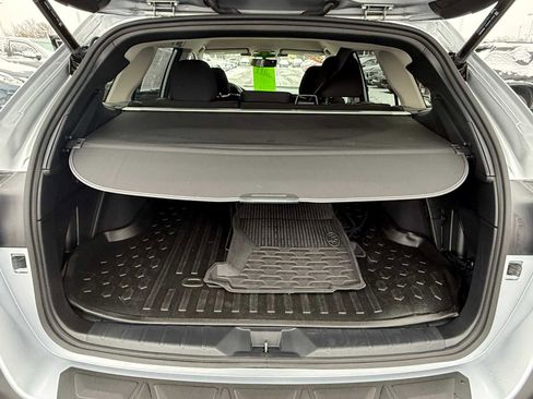 Used 2025 Subaru Outback Premium w/ Popular Package #1A image 31