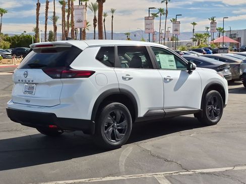 New 2026 Nissan Rogue SV FWD image 6