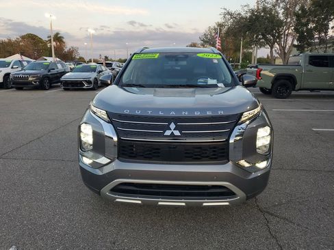 Used 2022 Mitsubishi Outlander SEL image 15
