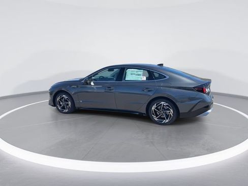 New 2026 Hyundai Sonata SEL FWD image 5