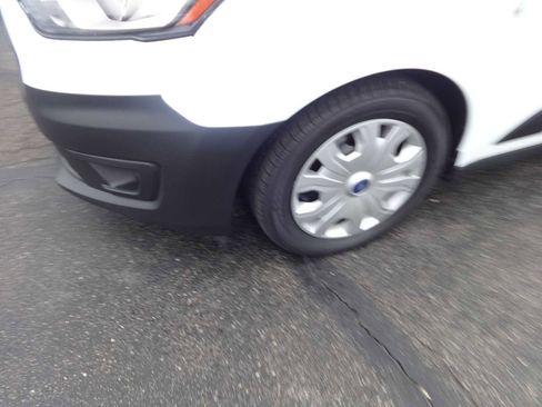 Used 2022 Ford Transit Connect XL image 4