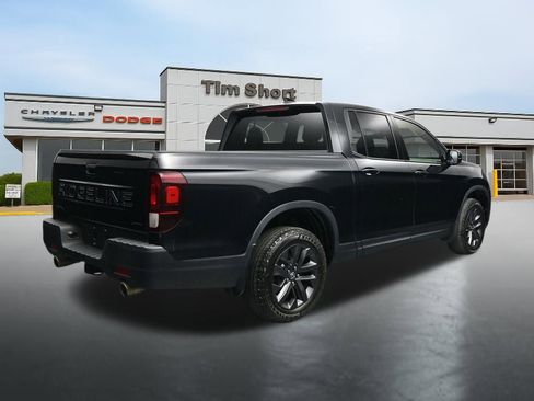 Used 2024 Honda Ridgeline Sport image 5