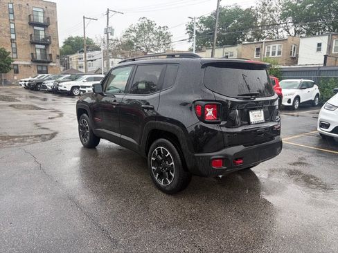 Certified 2023 Jeep Renegade Trailhawk AWD/4WD image 5