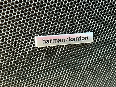 Used 2024 Subaru Forester Sport image 19