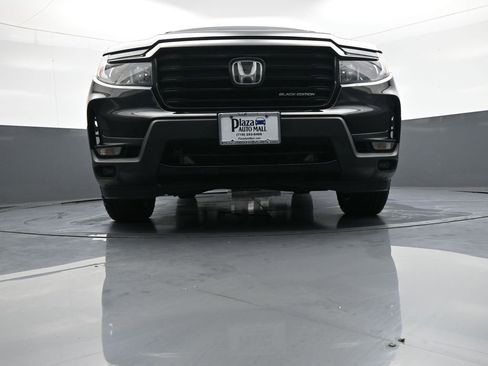 Used 2023 Honda Ridgeline Black Edition image 26