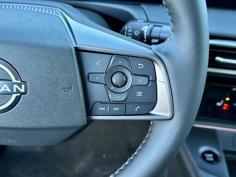 New 2026 Nissan Sentra SV image 28