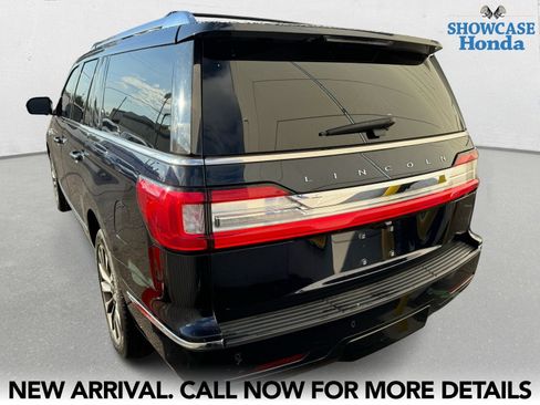 Used 2021 Lincoln Navigator L Reserve w/ Luxury Package image 4