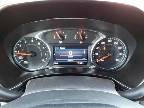 Used 2024 Chevrolet Equinox RS w/ LPO, Floor Liner Package image 9