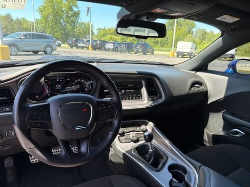 Used 2022 Dodge Challenger R/T w/ Blacktop Package RWD image 24