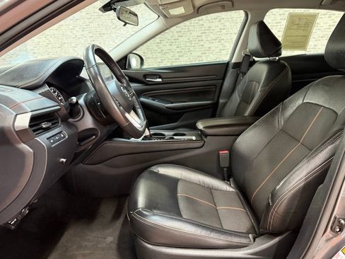 Used 2022 Nissan Altima 2.5 SR image 23