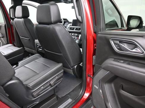 Used 2022 Chevrolet Tahoe Z71 w/ Luxury Package image 21