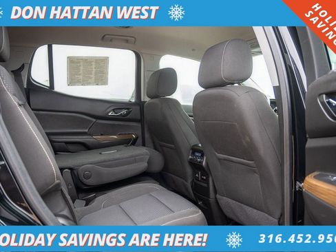 Used 2023 GMC Acadia SLE w/ Elevation Edition image 23