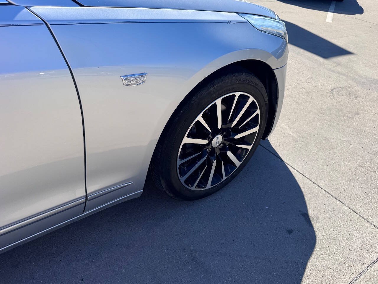 Used 2016 Cadillac CT6 Luxury AWD/4WD image 5