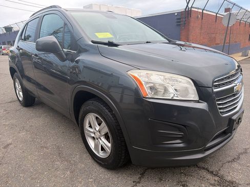 Used 2016 Chevrolet Trax LT AWD/4WD image 7