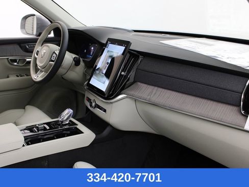 New 2026 Volvo XC90 B6 Ultra image 26