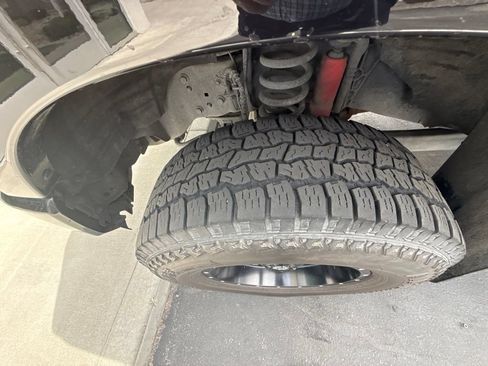 Used 2021 Ford F350 Platinum w/ Tremor Off-Road Package AWD/4WD image 14
