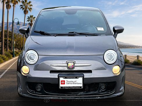 Used 2015 FIAT 500 Abarth w/ Comfort/Convenience Group FWD image 2