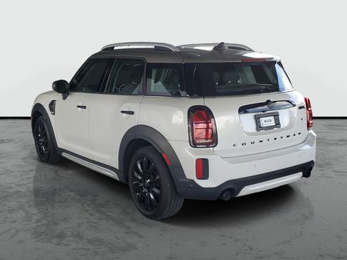 Used 2024 MINI Cooper Countryman S FWD image 3